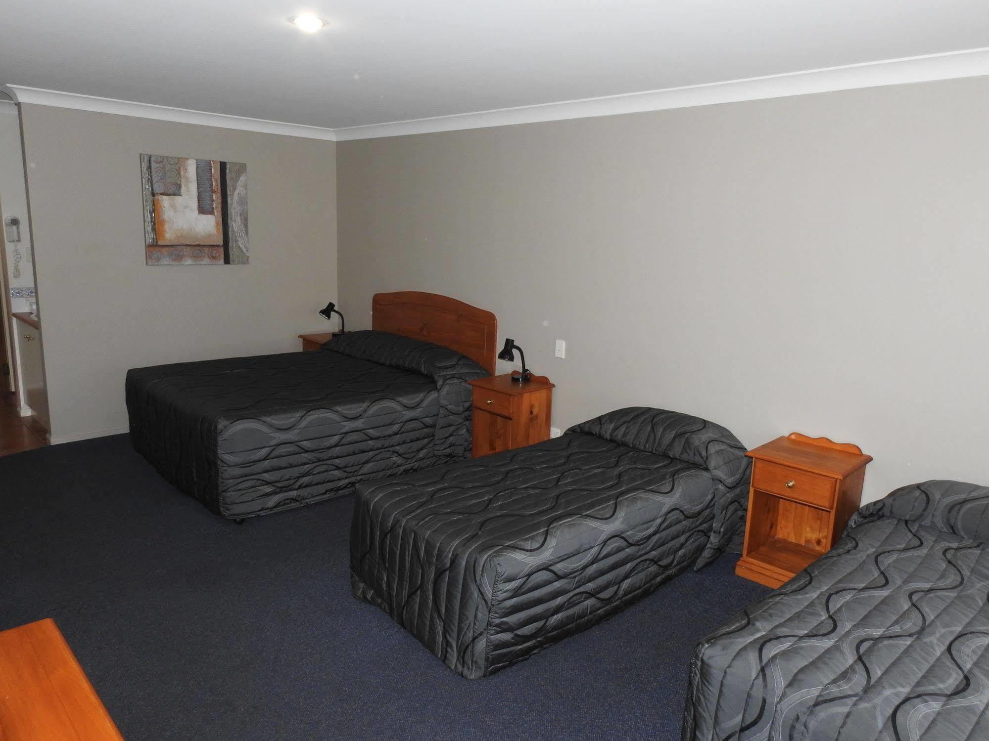 Asters On James Motor Inn Toowoomba Dış mekan fotoğraf